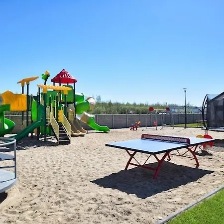 Comfortable, Single-story Homes