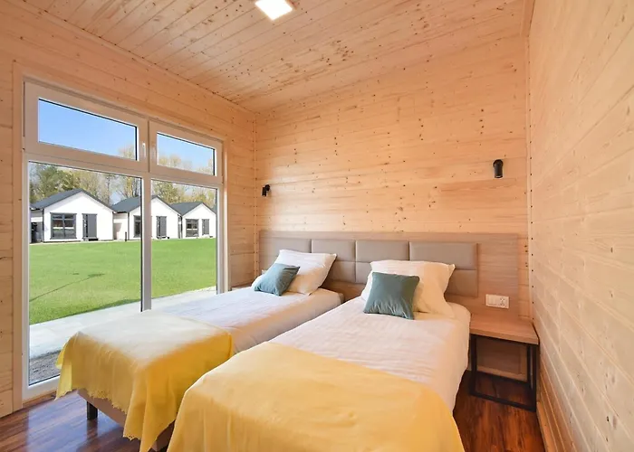 Comfortable, Single-story Homes Łazy