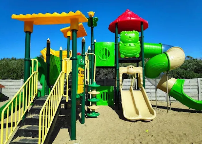 Comfortable, Single-story Homes *