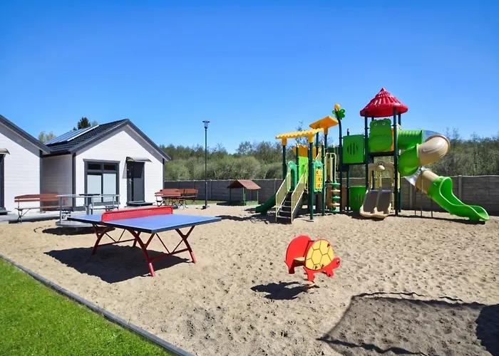 Comfortable, Single-story Homes *